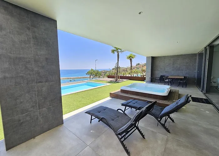 Finisterra Deluxe Apartment *